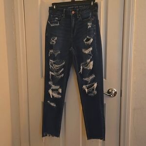 American Eagle "MOM" Jeans. Size 2.